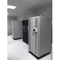 艾默生 UL33系列UPS为三进三出型(三相输入，三相输出)全数字在线式智能交流不间断电源系统